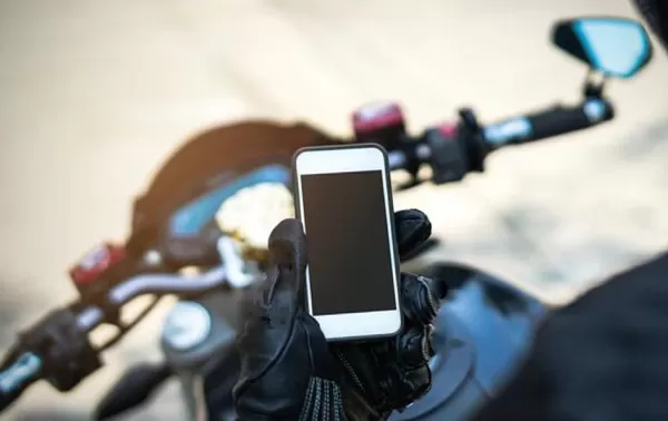 Motociclista de aplicativo é acusado de abusar de adolescente em Marília