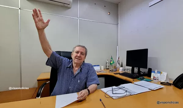 Abelardo Camarinha anuncia pré-candidatura a deputado