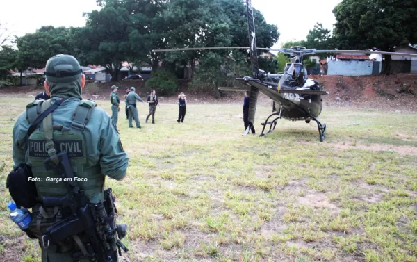 Operação Gomorra da Polícia Civil em Garça prende 10 traficantes e muitas drogas