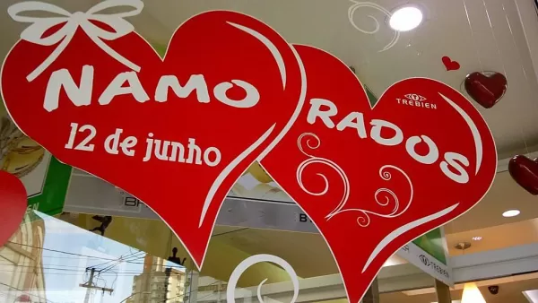 Dia dos namorados: lojas do comércio de Marília funcionam hoje até as 22 horas