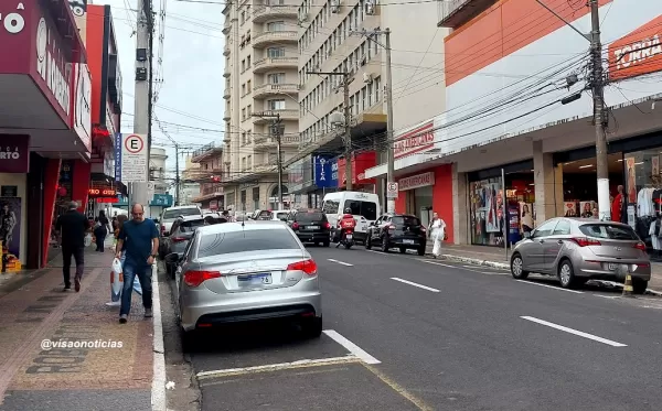 Feriado de 9 de julho: lojas do comércio de Marília vão abrir nesta quarta-feira