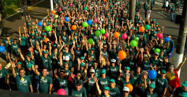 Caminhada Unimed reúne cerca de 1.500 participantes em uma manhã de saúde, solidariedade e bem-estar