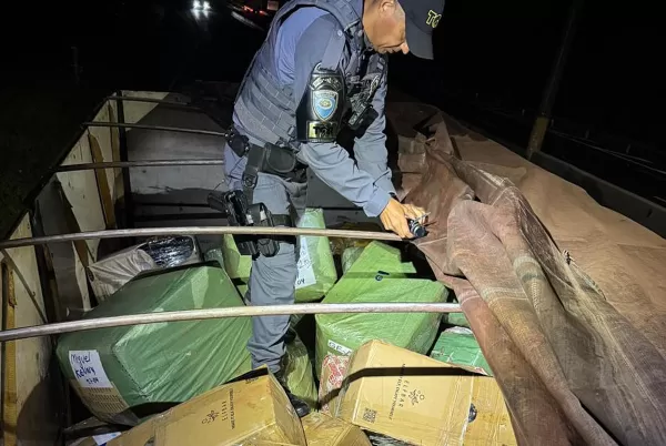 Contrabandistas têm prejuízo de R$ 2 milhões após apreensão de mercadorias pela Polícia Rodoviária 