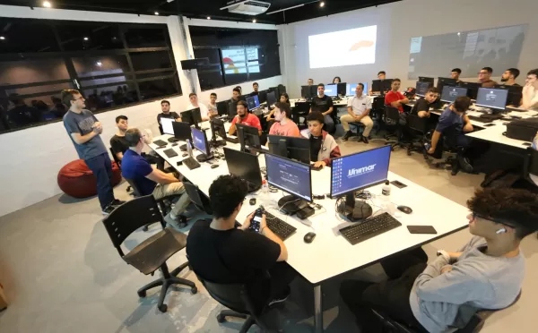Inscrições abertas para o Bootcamp Jovem Programador 2024 da Unimar