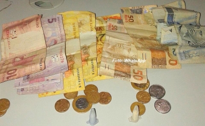 Adolescente usa carros abandonados para tráfico