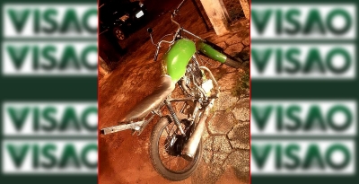 Moto furtada há cinco anos é recuperada pela Polícia Militar