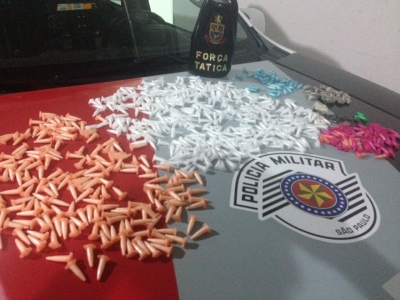 Força Tática faz grande apreensão de drogas