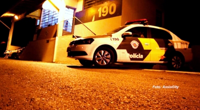 Quadrilha ataca ônibus a tiros e assalta passageiros. Mas, alvo seriam sacoleiros