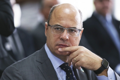 STJ afasta Wilson Witzel do cargo de governador do Rio de Janeiro