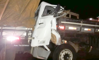 Acidentes com caminhões matam três motoristas, na região