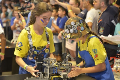 Competição de robótica atrai cerca de 1,2 mil alunos do país 