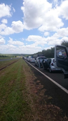MST interdita Rondon e causa engarrafamento