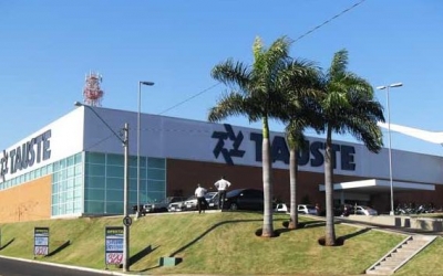 Tauste completa 25 anos com super campanha 