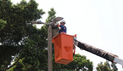  Prefeitura inicia troca de iluminação pública em Marília