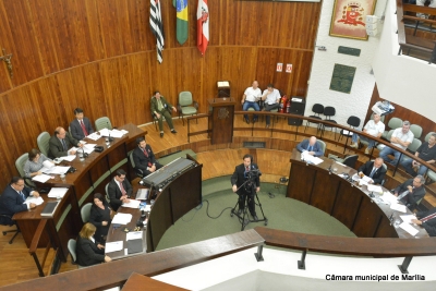 Vereadores votam seis projetos nesta segunda