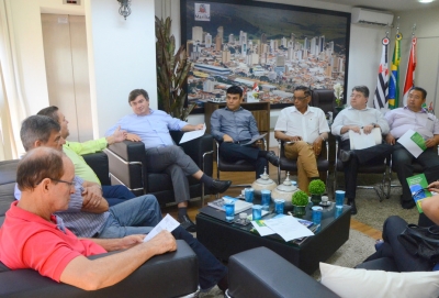 Prefeitura e Acim ampliam parceria para ações conjuntas em 2018