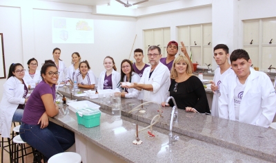 Oferecer educação de qualidade é a proposta da parceria entre Unimar e escolas de Marília