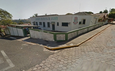 Criminosos assaltam e agridem idoso de 95 anos