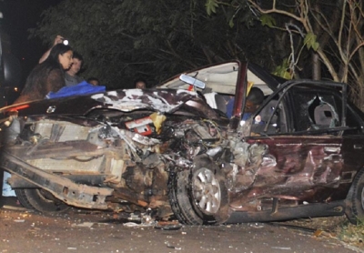 Acidente na rodovia SP-421 fere cinco pessoas, na região