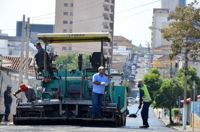 Recapeamento da Paes Leme será concluído até quarta