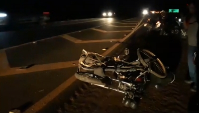 Colisão envolvendo moto e bicicleta mata homem na região