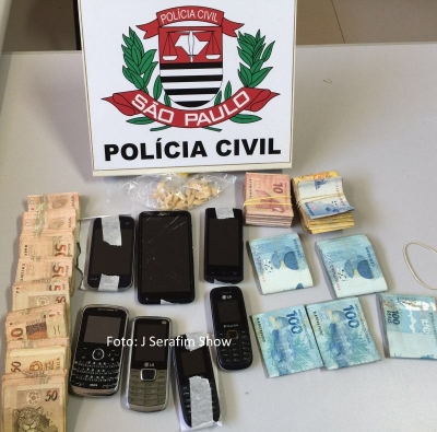 Irmão do tráfico são presos pela Polícia Civil.