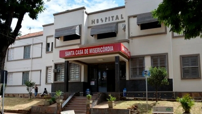 Homem que segurou esposa para ser estuprada por vizinho tem prisão preventiva decretada