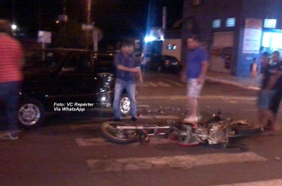 Motociclista sofre grave acidente na av. Santo Antonio