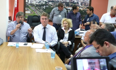 Prefeito Daniel abre mão de reajuste salarial e afirma "é em prol dos servidores"