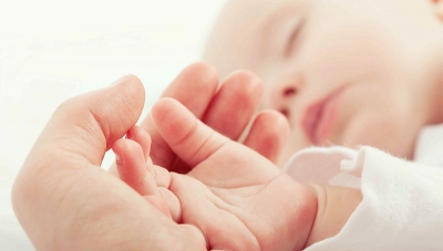 Comissão do Senado aprova licença-maternidade de 180 dias