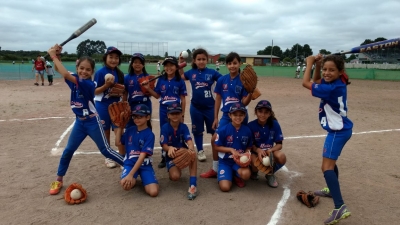 Nikkey Marília investe nas categorias de base para formar futuros campeões