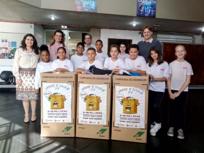 Fundo Social recebe doações do Sesi para a Campanha do Agasalho