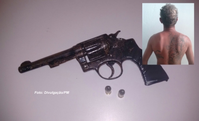 Palmeirense "valentão" é preso com arma na cintura