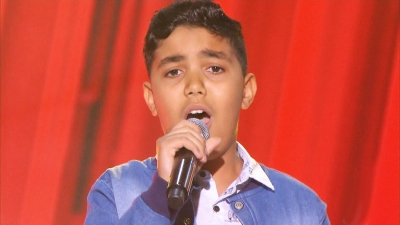 Daniel Arthur, a sensação do The Voice Kids, se apresenta no Marília Shopping