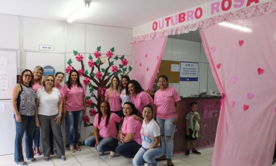 Campanha Outubro Rosa movimenta unidades de saúde em Marília
