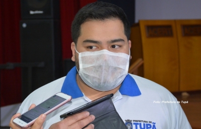 Prefeito de Tupã nega benefícios da Prefeitura a partido político