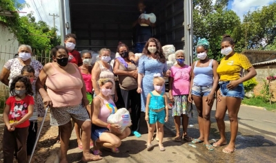 Fundo Social entrega cestas básicas em mais três bairros de Marília