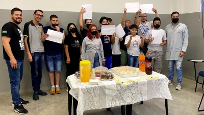 Unijovem encerra novo curso de Noções de Design Gráfico em Marília