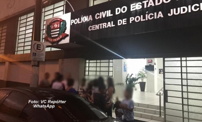 Mulher é acusada de aplicar golpe da excursão em Marília