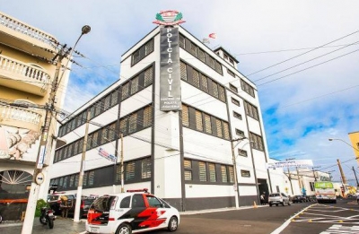 Morador de rua furta R$ 25,00 em mercadorias de supermercado e acaba preso