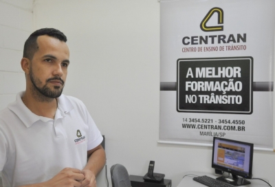 MAIO AMARELO:  Instrutor do CENTRAN dá dicas para evitar acidentes no trânsito