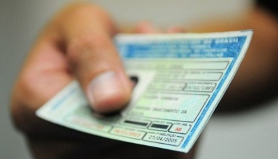 Governo desiste de exigir curso teórico na renovação de CNH