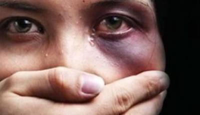 Homens são presos pela PM após agredir esposas em Marília