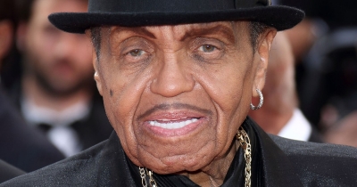 Morre Joe Jackson, pai de Michael Jackson, aos 89 anos