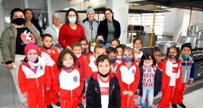Pompeia: alunos conhecem Cozinha Piloto