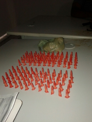 Polícia Militar apreende drogas na zona norte