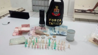 Força Tática faz apreensão de drogas