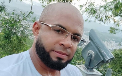 Dono de clínica terapêutica mata namorada e morre após confronto com a PM