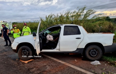 Pai e filho morrem em grave acidente na SP-294