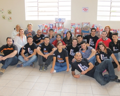 Campanha arrecada 3 mil litros de leite para instituições da cidade